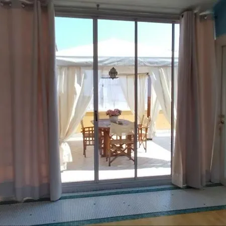 Pensión In Collina 4*